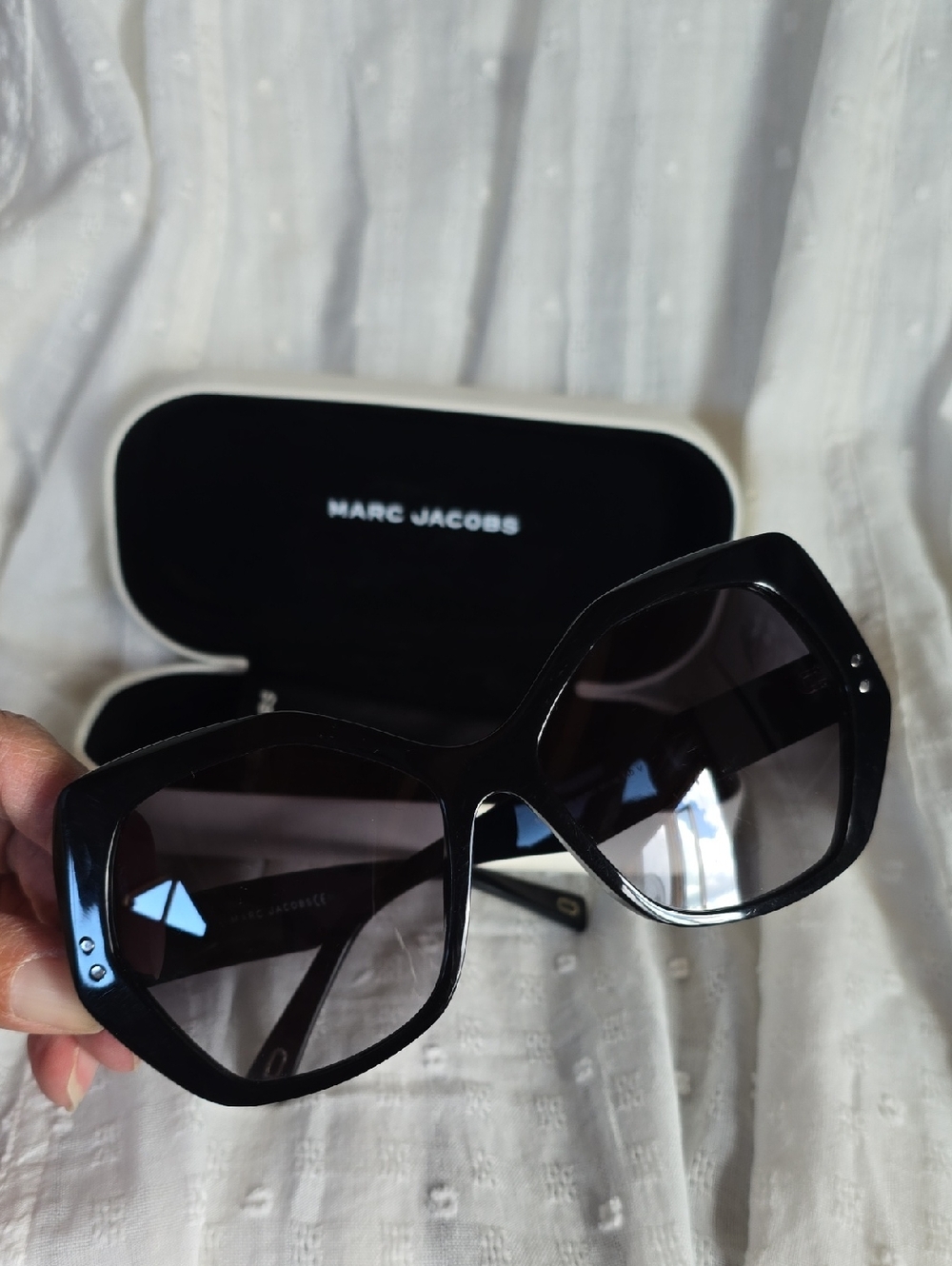Marc Jacobs Oversized Black Geometric Sunglasses